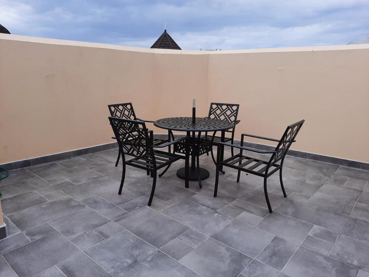 Deluxe Sandcastles Condos Ocho Rios Exterior photo