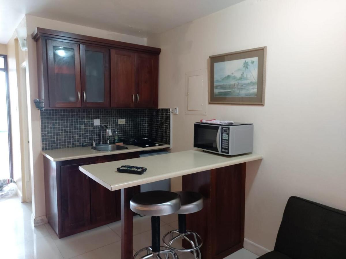 Deluxe Sandcastles Condos Ocho Rios Exterior photo